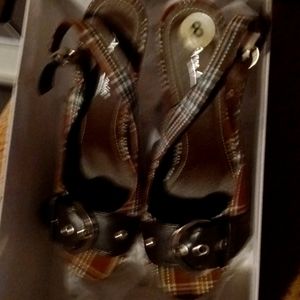 Women's Anne Mitchell Size 8 Wedges